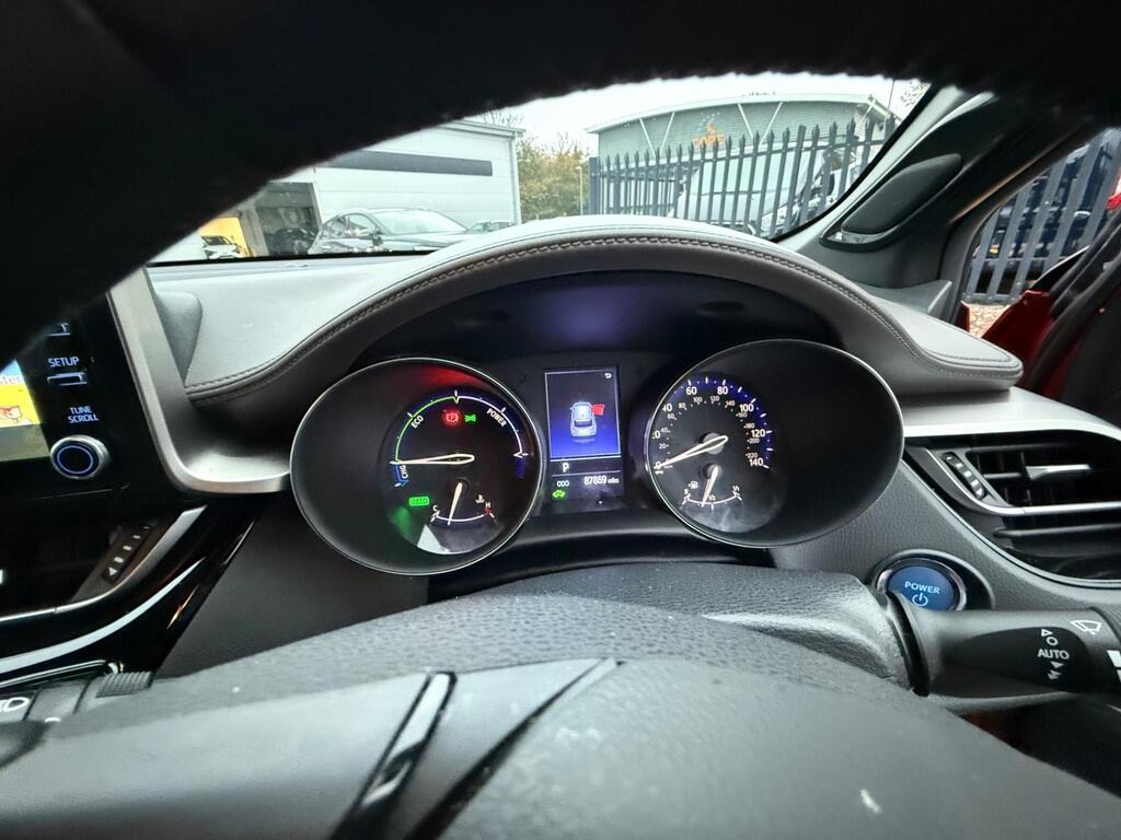 Used Toyota C-HR 2020 for sale - 76340695: Photo 21