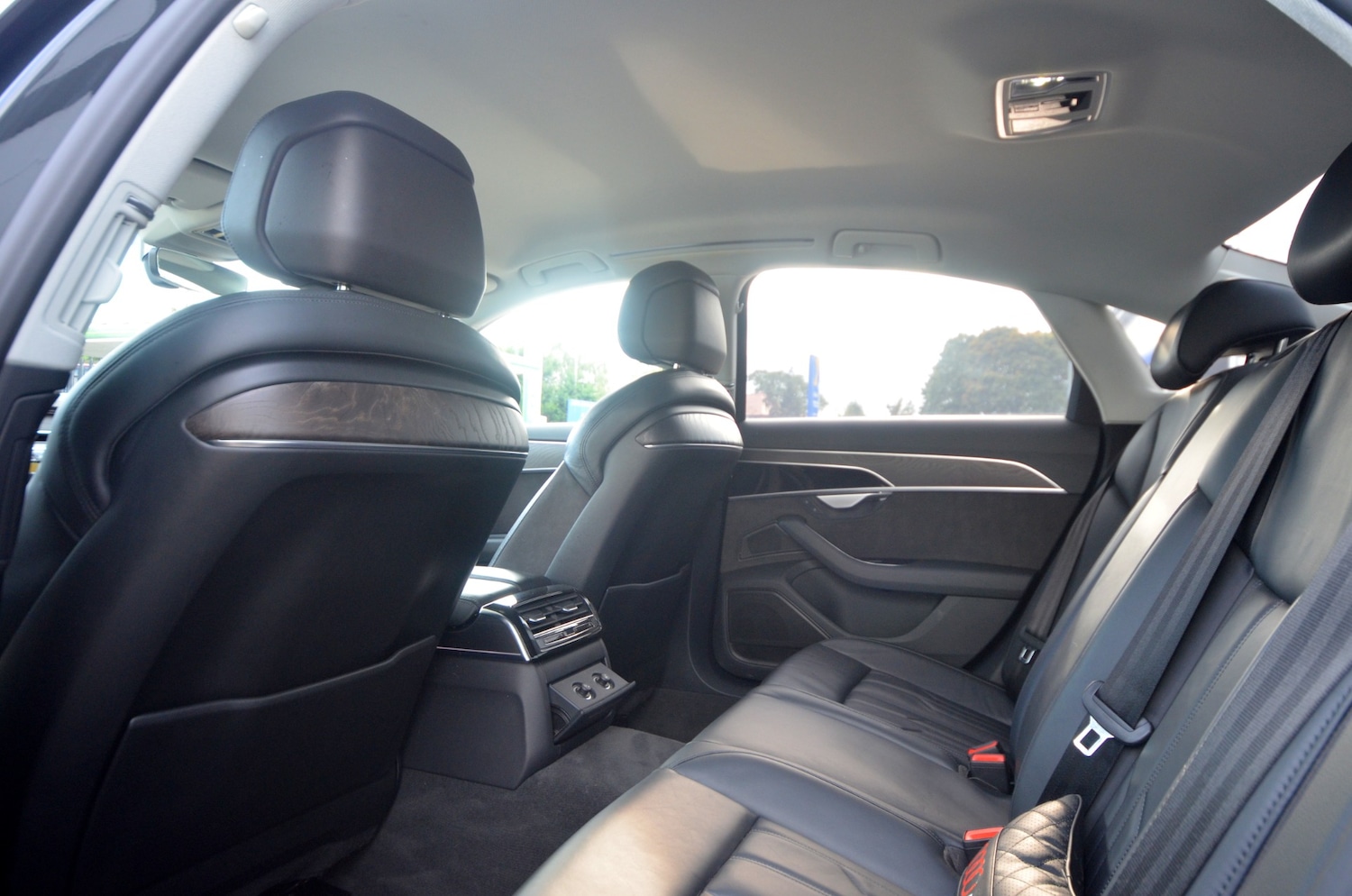 Used Audi A8 2018 for sale - 76322171: Photo 16