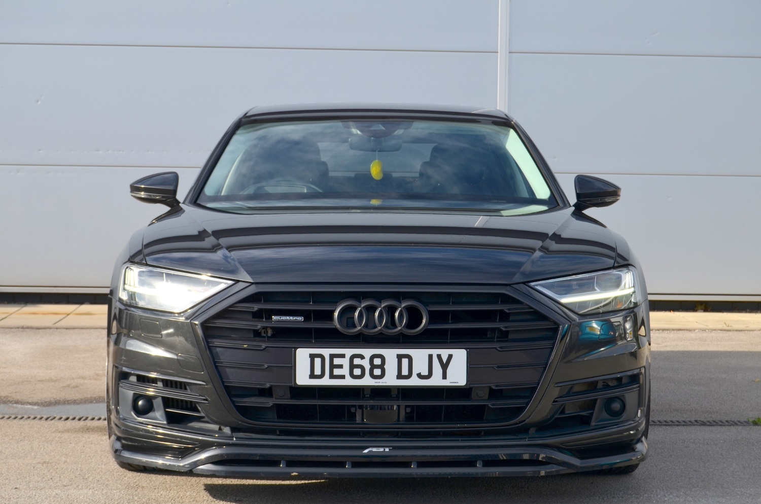 Used Audi A8 2018 for sale - 76322171: Photo 2