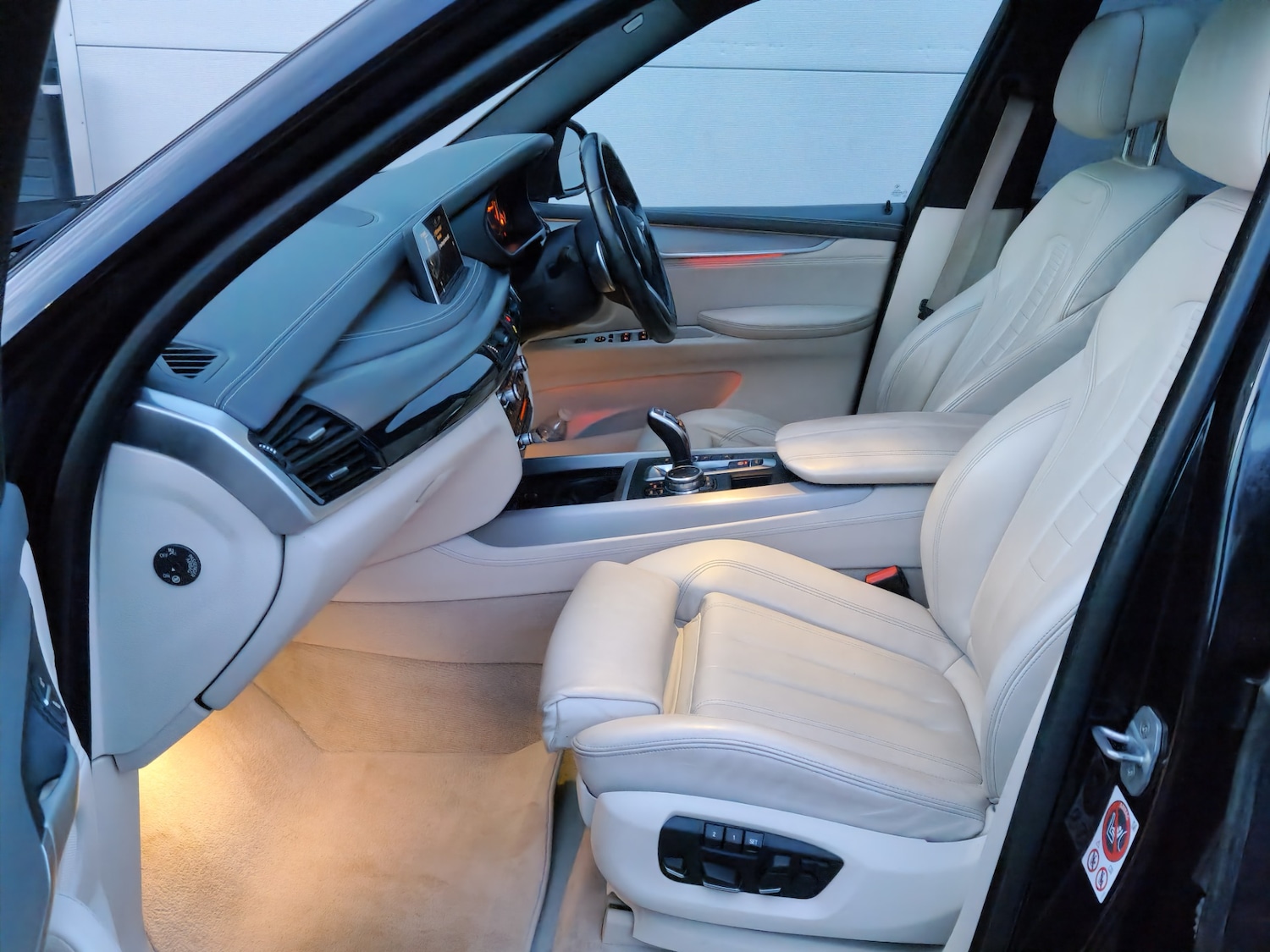 Used BMW X5 2015 for sale - 77446137: Photo 32