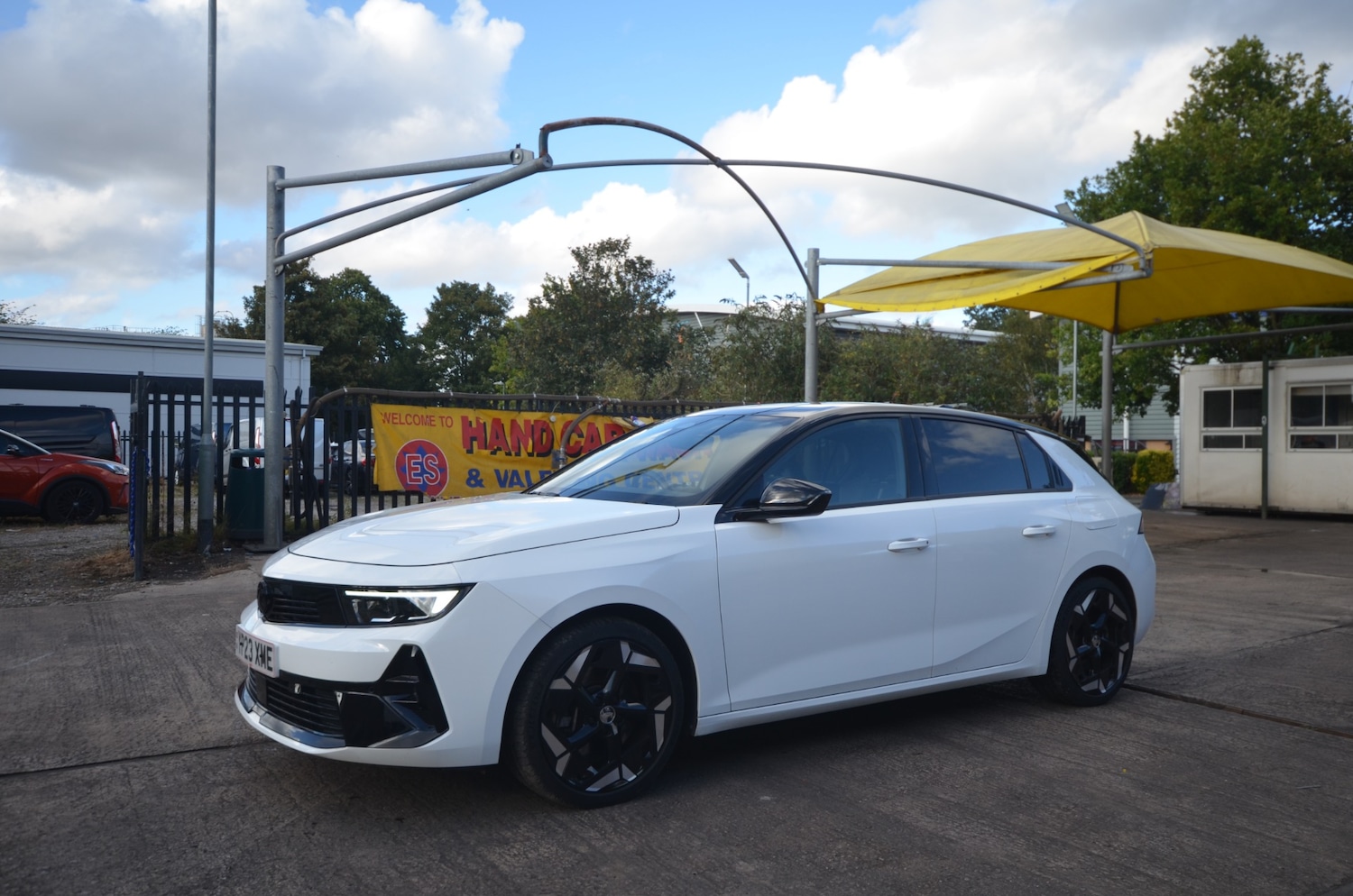 Used Vauxhall Astra 2023 for sale - 76330191: Photo 3