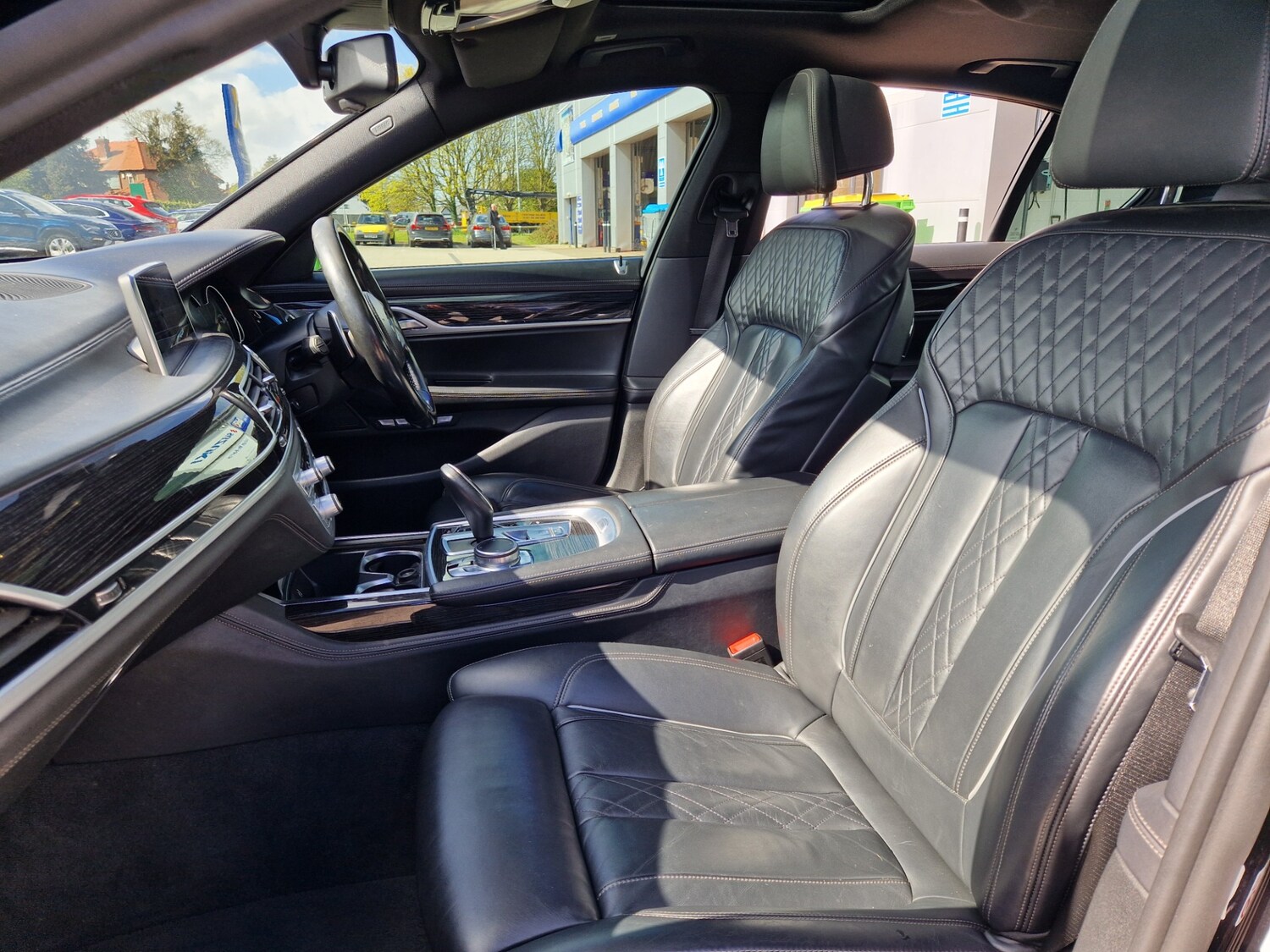 Used BMW 7 Series 2017 for sale - 78224102: Photo 30