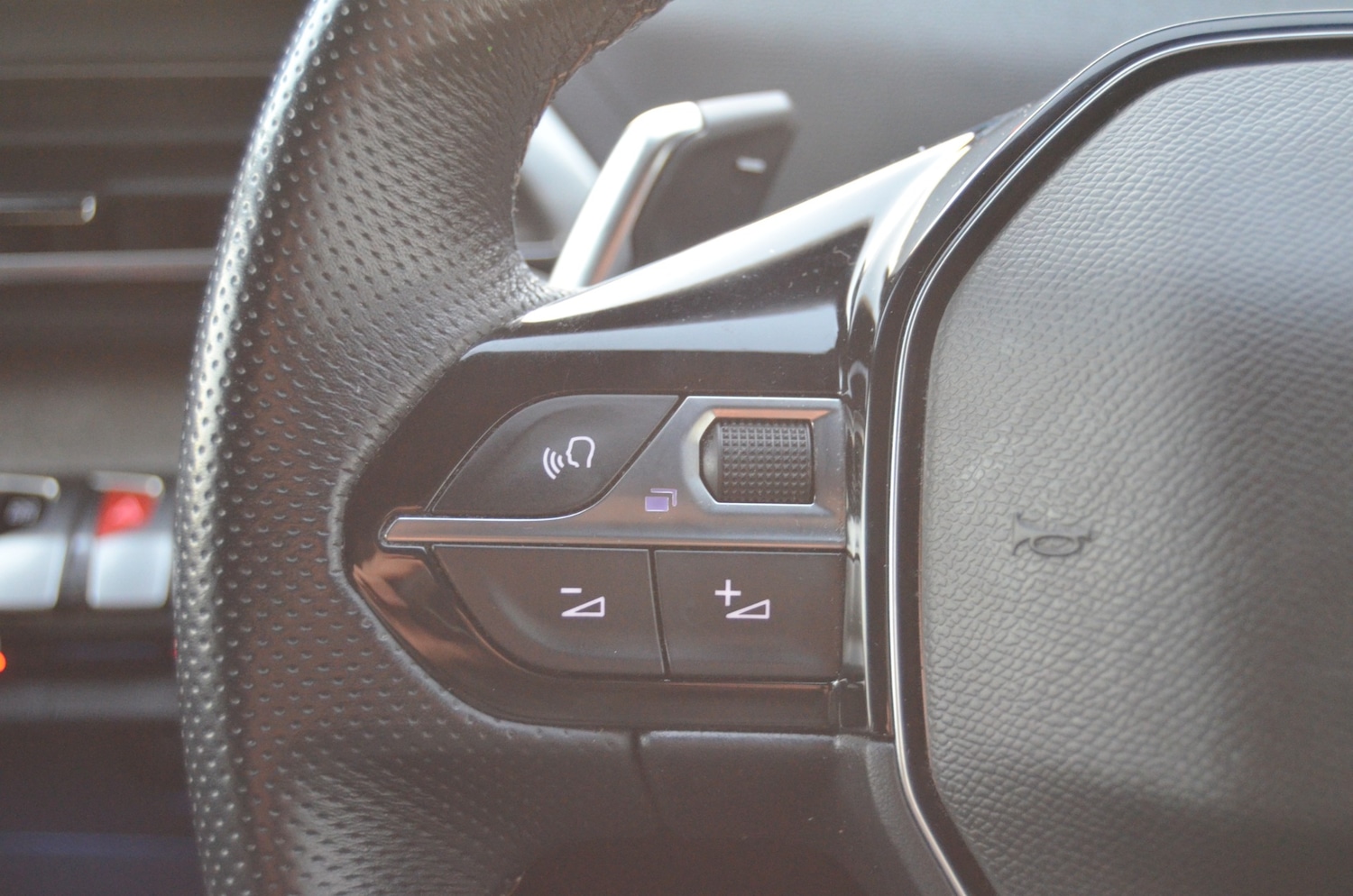 Used Peugeot 3008 2022 for sale - 76613438: Photo 18