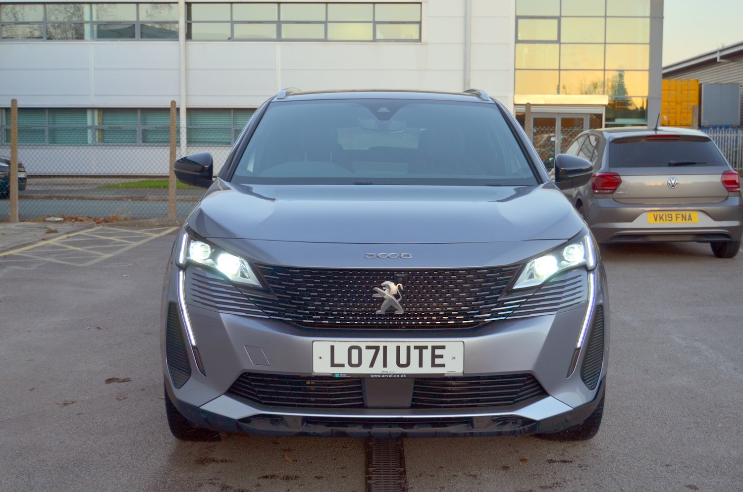 Used Peugeot 3008 2022 for sale - 76613438: Photo 2