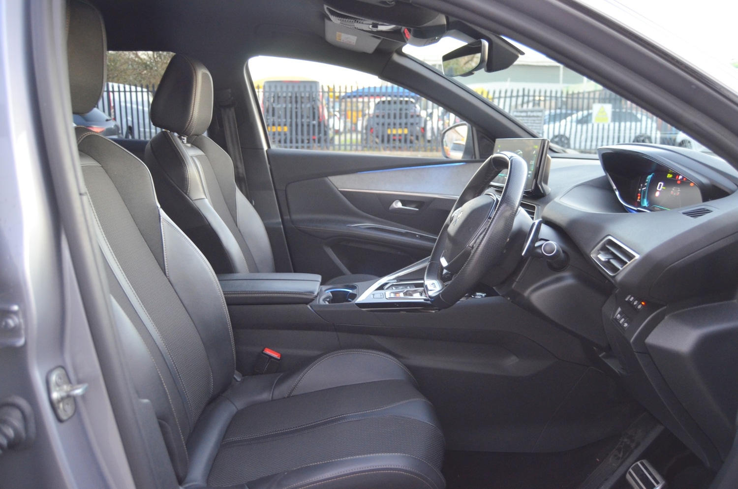 Used Peugeot 3008 2022 for sale - 76613438: Photo 25