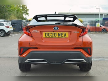 Used Toyota C-HR 2020 for sale - 76340783: Photo