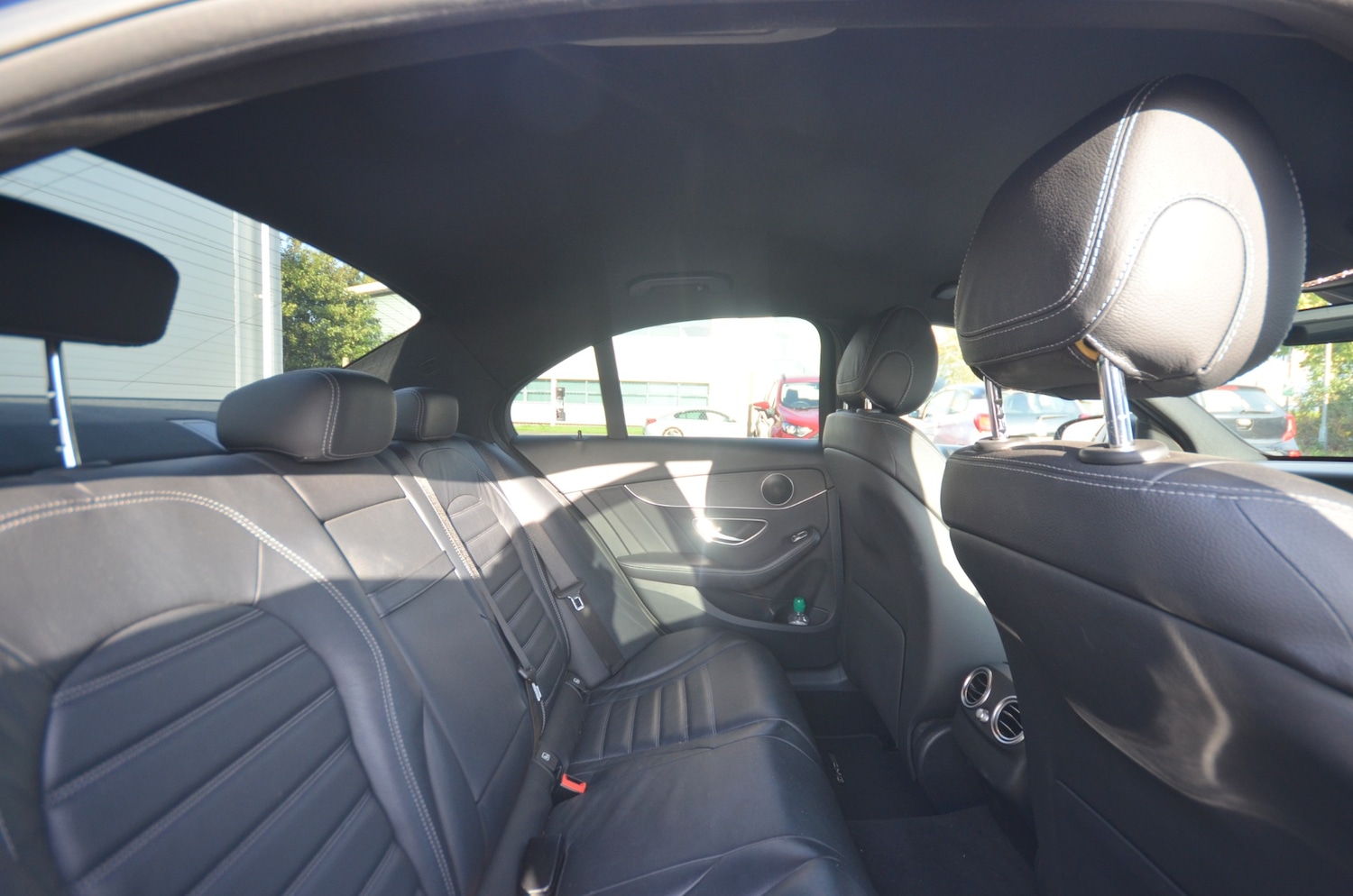 Used Mercedes-Benz C Class 2020 for sale - 76340383: Photo 18