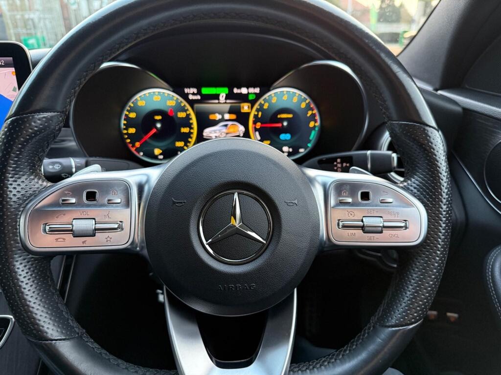 Used Mercedes-Benz C Class 2020 for sale - 76340383: Photo 25