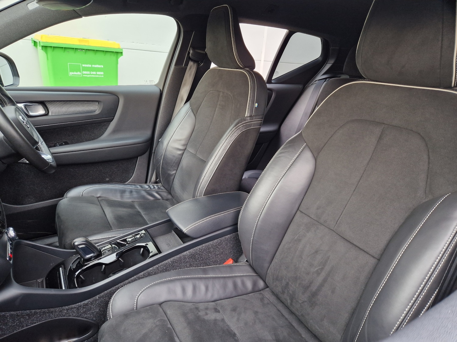 Used Volvo XC40 2021 for sale - 77492294: Photo 21