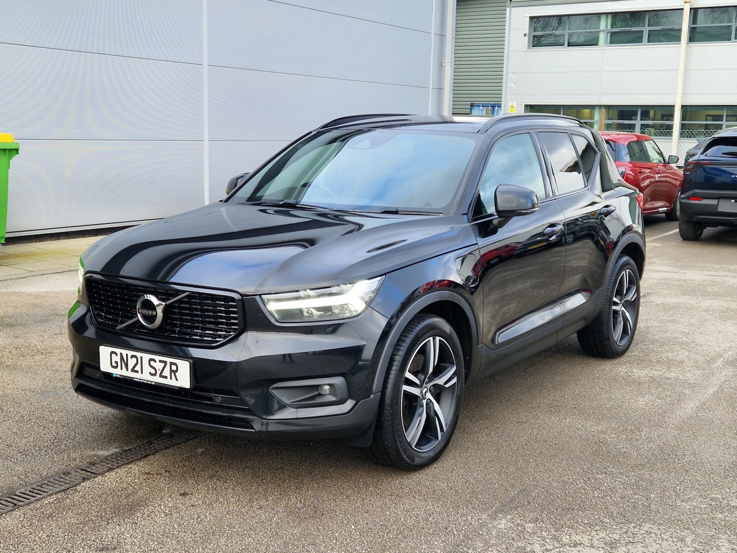 Used Volvo XC40 2021 for sale - 77492294: Photo 3