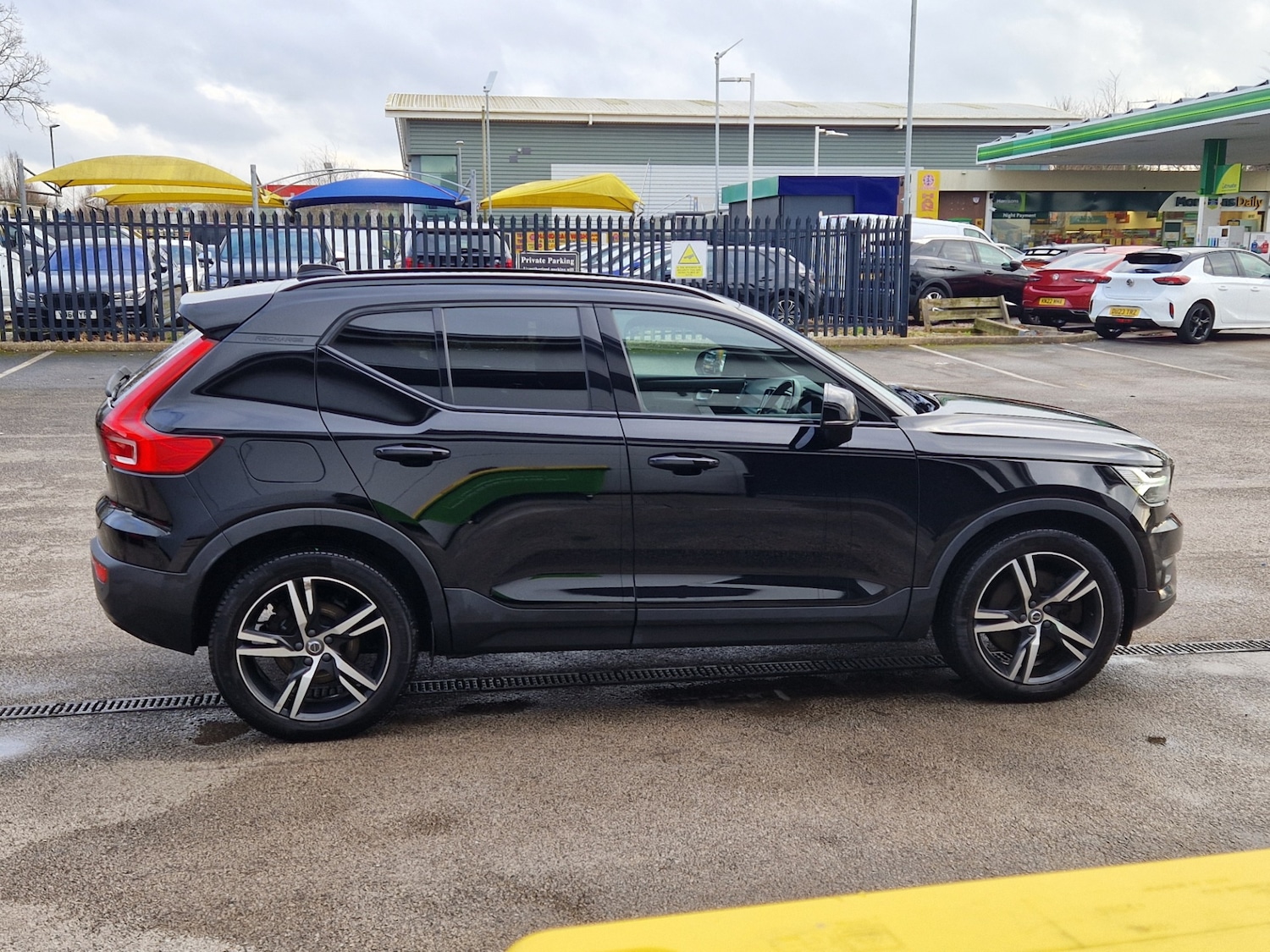Used Volvo XC40 2021 for sale - 77492294: Photo 8