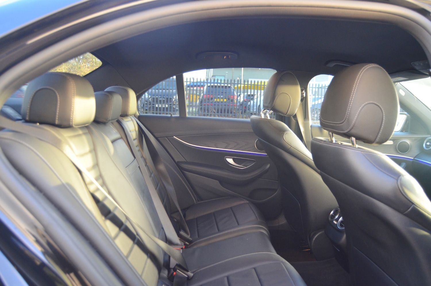 Used Mercedes-Benz E Class 2020 for sale - 76959904: Photo 23