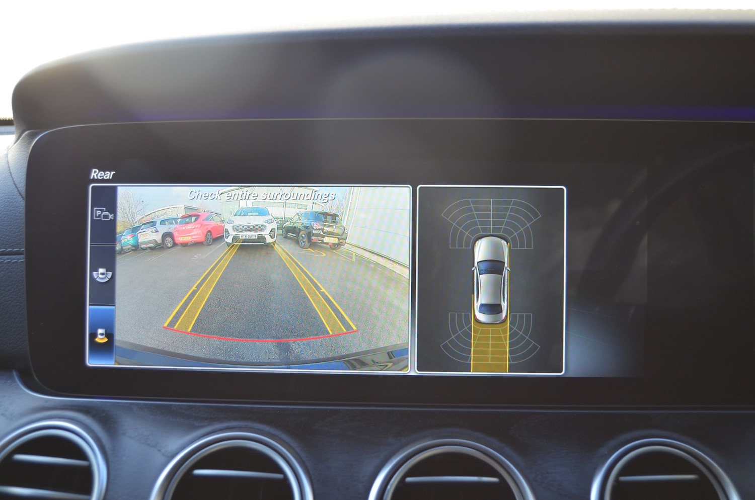 Used Mercedes-Benz E Class 2020 for sale - 76959904: Photo 30