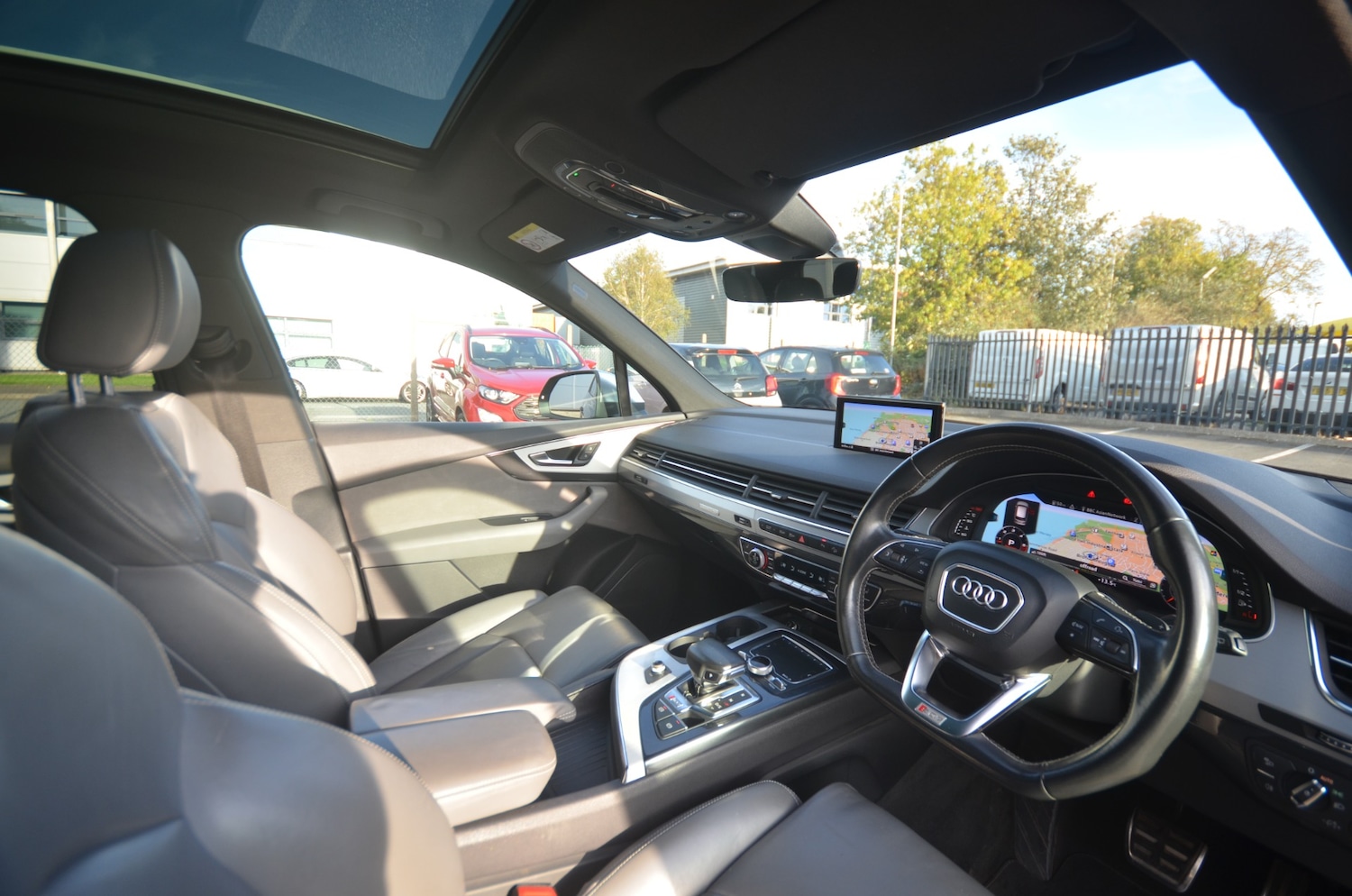 Used Audi SQ7 2018 for sale - 76322143: Photo 12