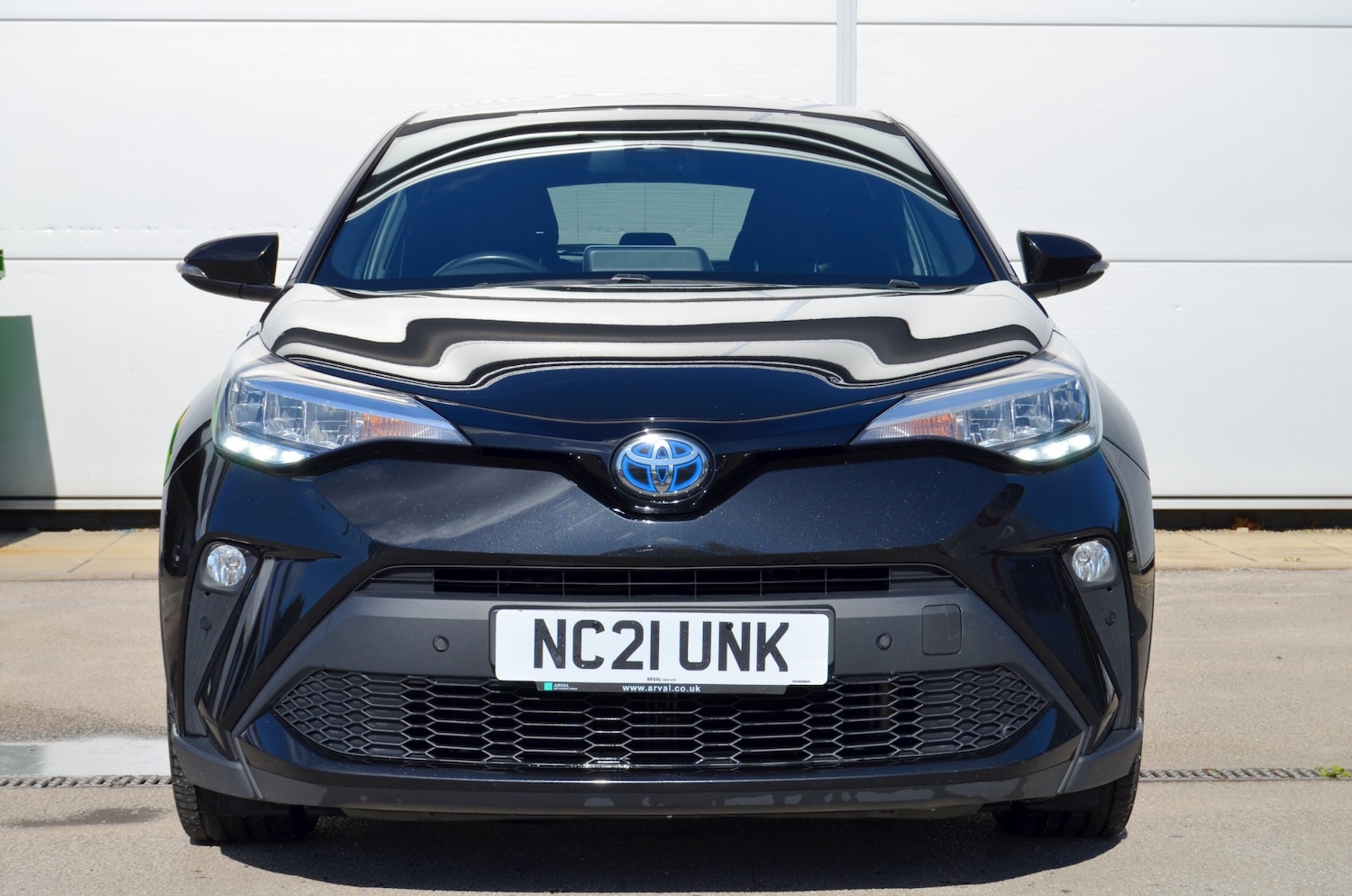 Used Toyota C-HR 2021 for sale - 76330983: Photo 1