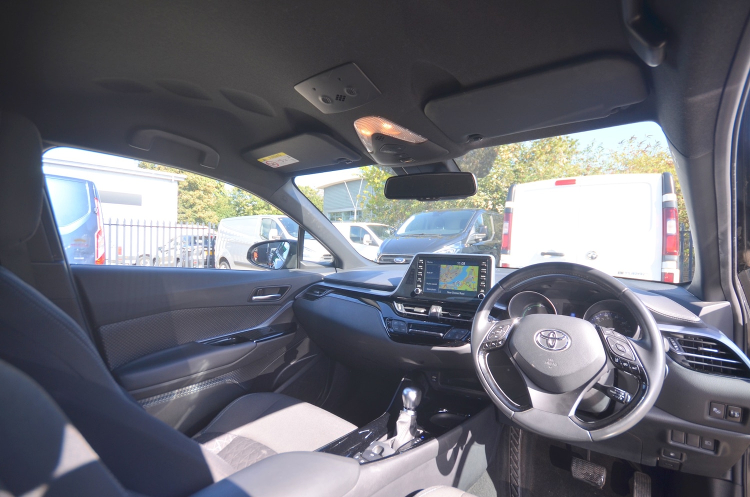 Used Toyota C-HR 2021 for sale - 76330983: Photo 12
