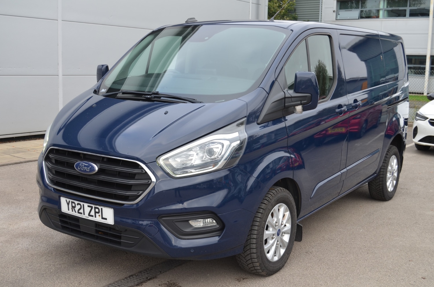 Used Ford Transit Custom 2021 for sale - 76340822: Photo 1