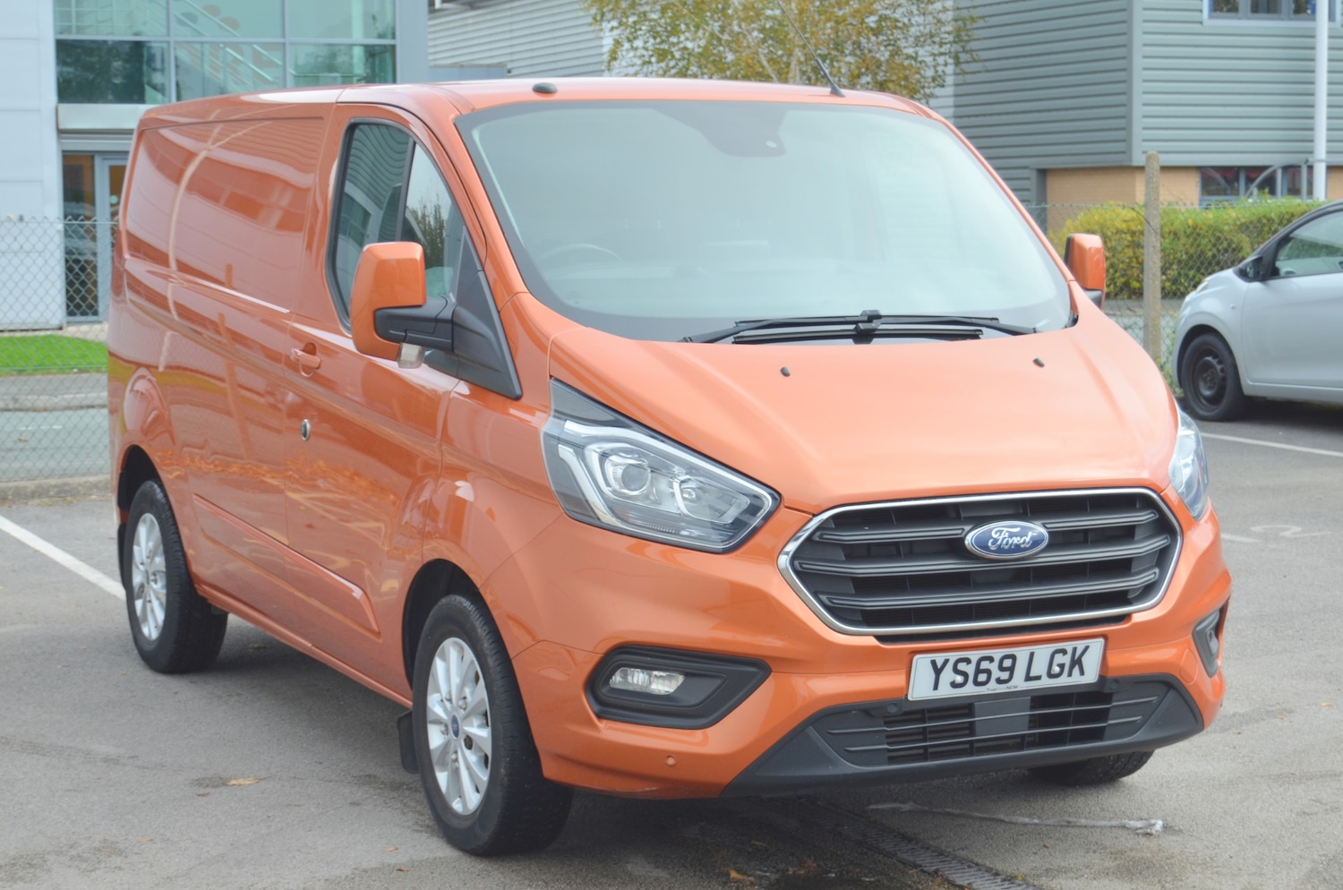Used Ford Transit Custom 2019 for sale - 76343032: Photo 12