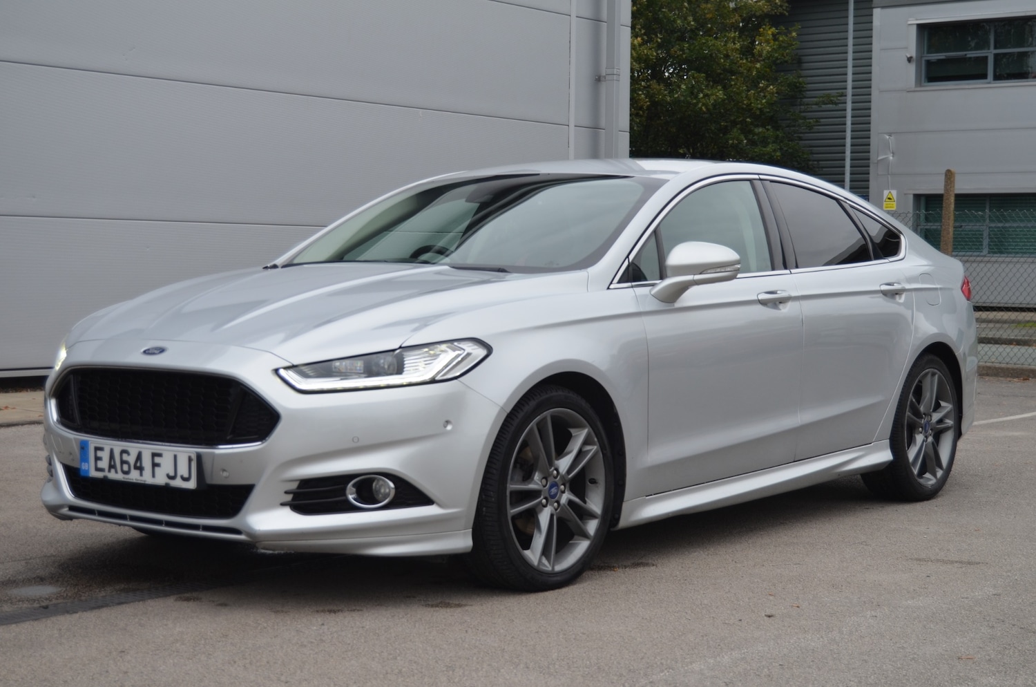 Used Ford Mondeo 2014 for sale - 76340112: Photo 1