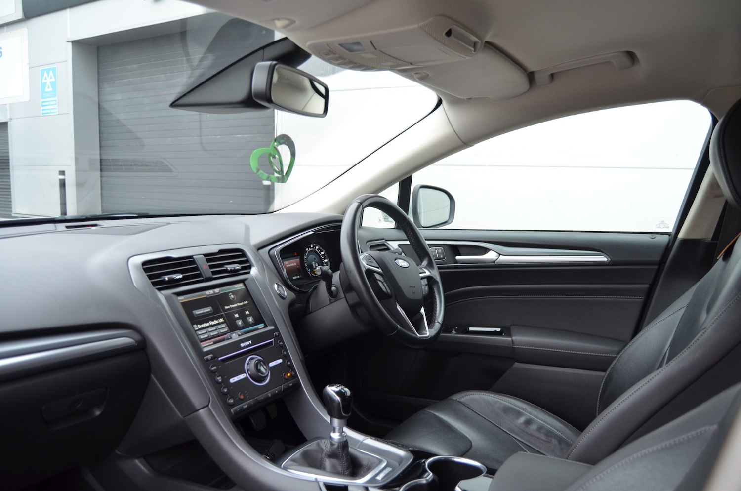 Used Ford Mondeo 2014 for sale - 76340112: Photo 17
