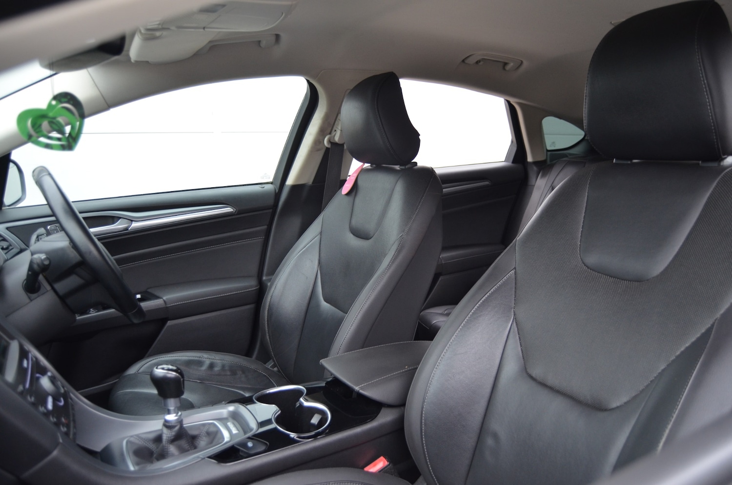 Used Ford Mondeo 2014 for sale - 76340112: Photo 18