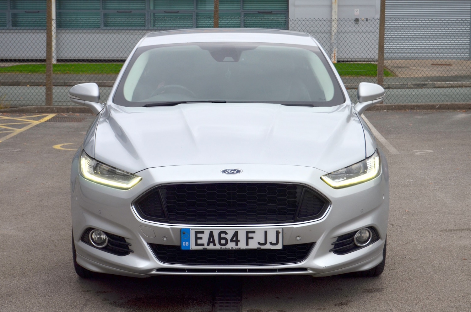 Used Ford Mondeo 2014 for sale - 76340112: Photo 2