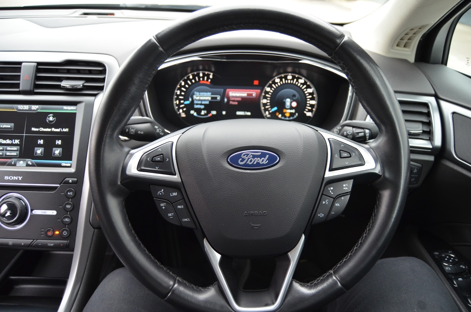 Used Ford Mondeo 2014 for sale - 76340112: Photo 20