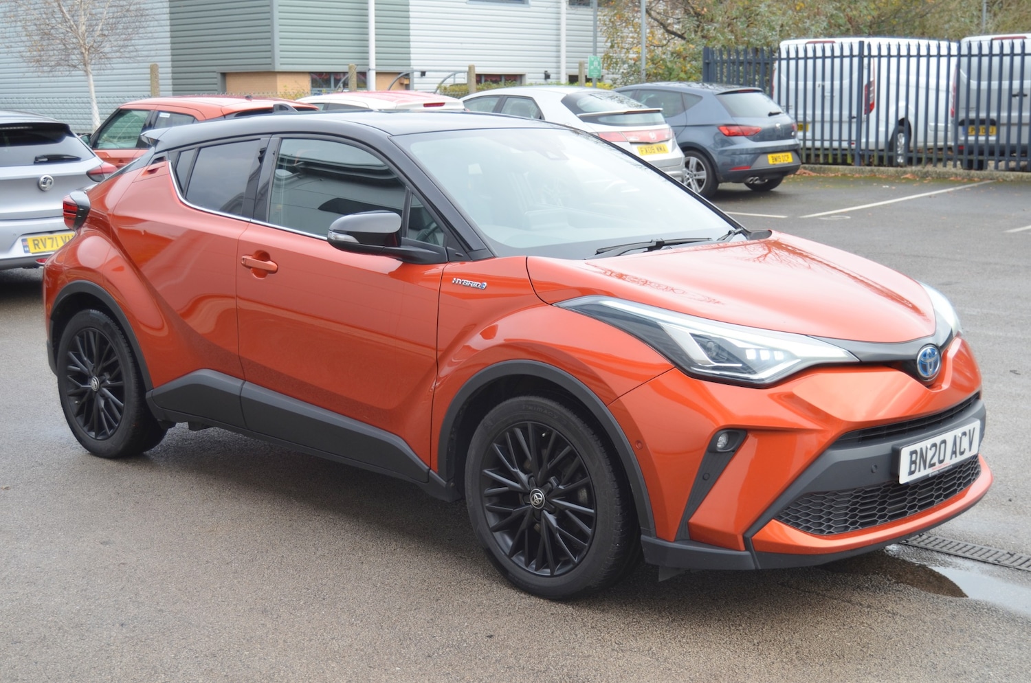 Used Toyota C-HR 2020 for sale - 76343027: Photo 11