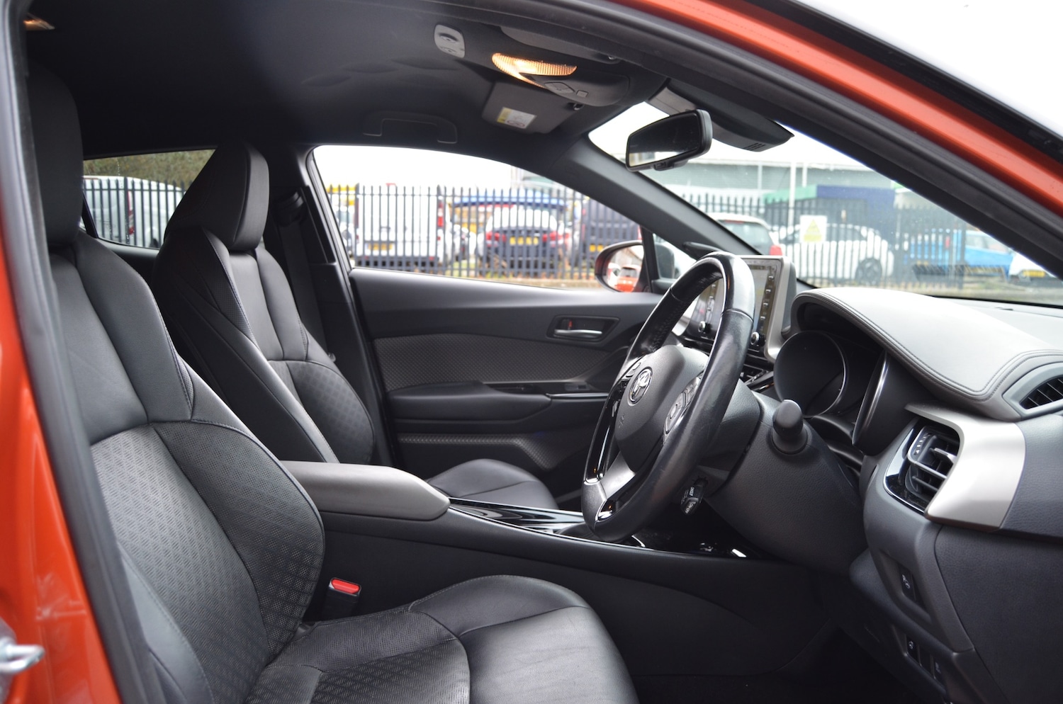 Used Toyota C-HR 2020 for sale - 76343027: Photo 12