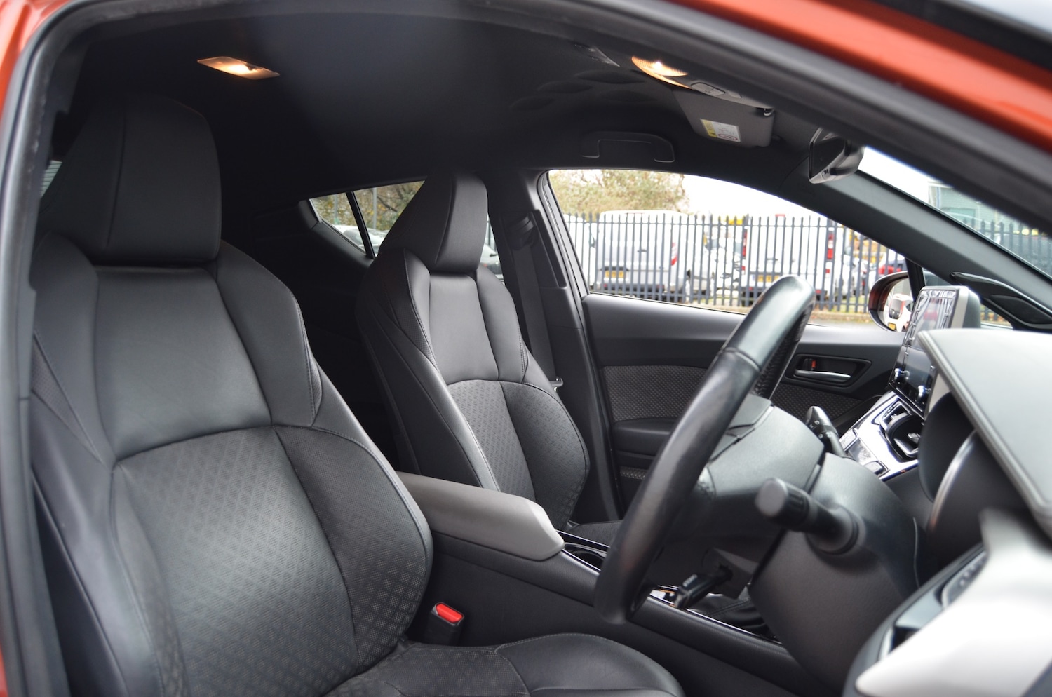 Used Toyota C-HR 2020 for sale - 76343027: Photo 13