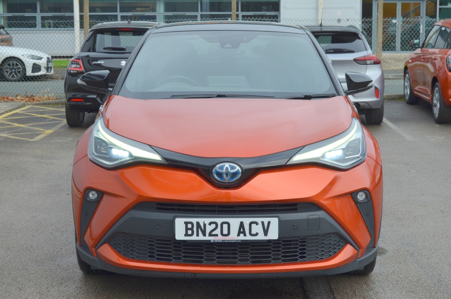 Used Toyota C-HR 2020 for sale - 76343027: Photo 2