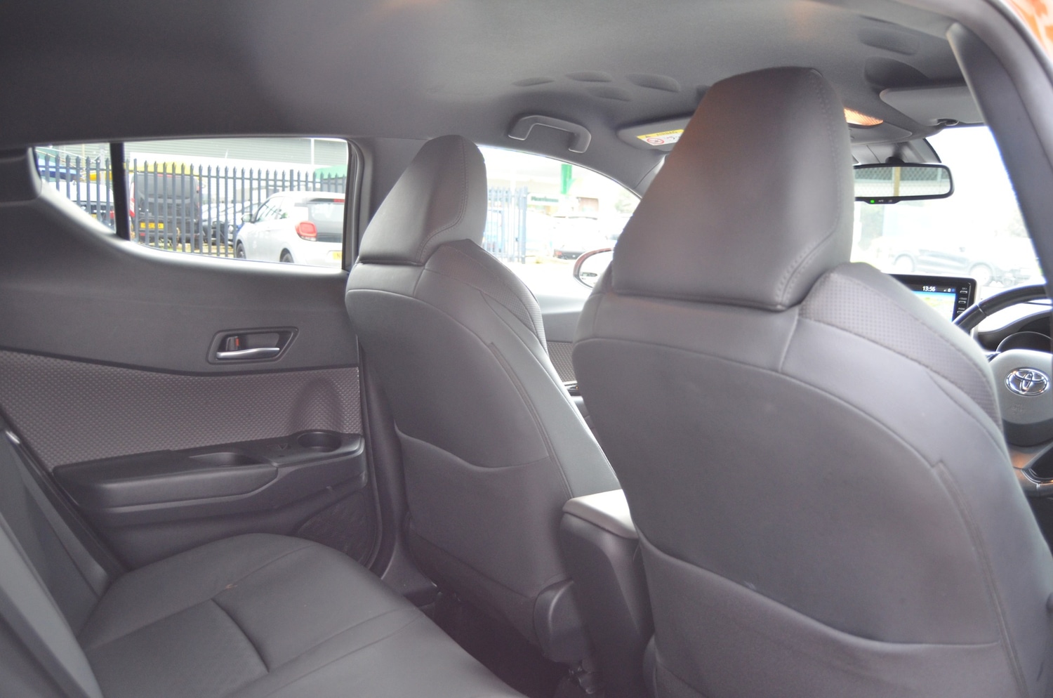 Used Toyota C-HR 2020 for sale - 76343027: Photo 29