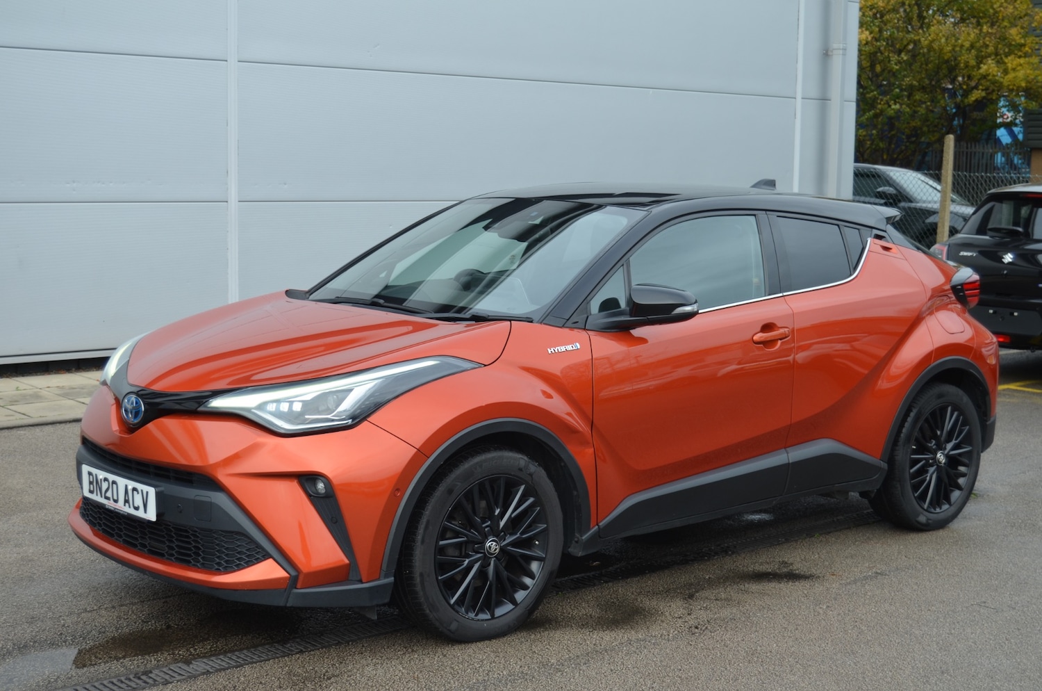 Used Toyota C-HR 2020 for sale - 76343027: Photo 3
