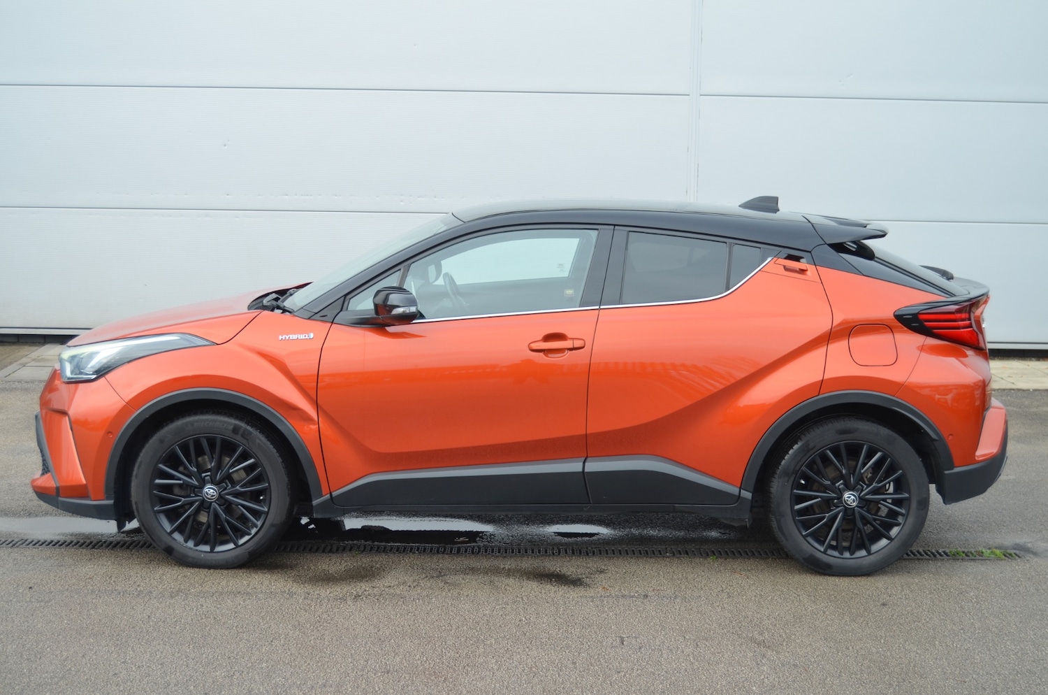 Used Toyota C-HR 2020 for sale - 76343027: Photo 4