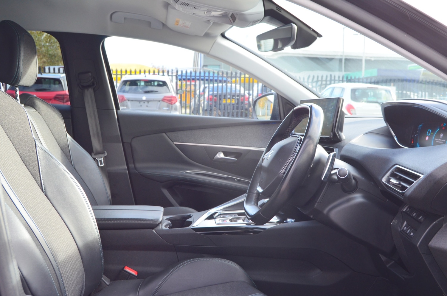 Used Peugeot 3008 2021 for sale - 76391691: Photo 15