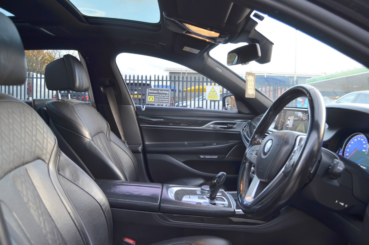 Used BMW 7 Series 2016 for sale - 76452392: Photo 17