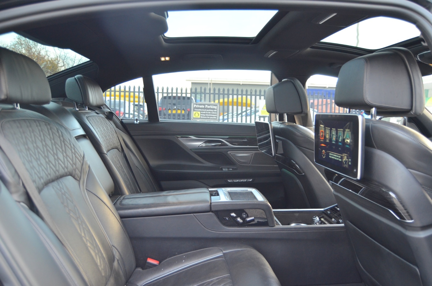 Used BMW 7 Series 2016 for sale - 76452392: Photo 21