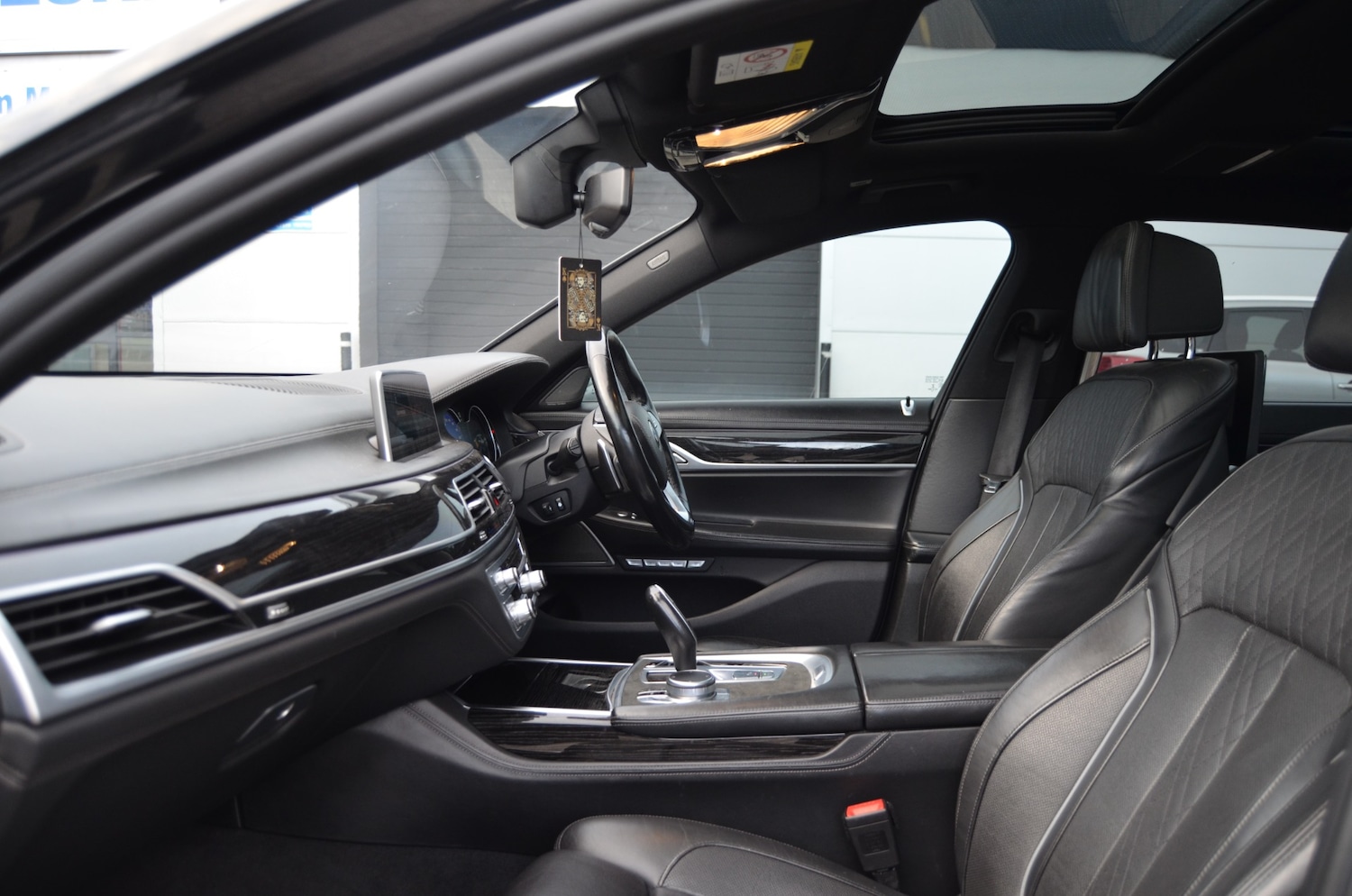 Used BMW 7 Series 2016 for sale - 76452392: Photo 41