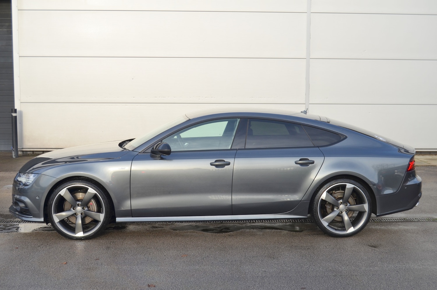 Used Audi A7 2017 for sale - 76959905: Photo 4