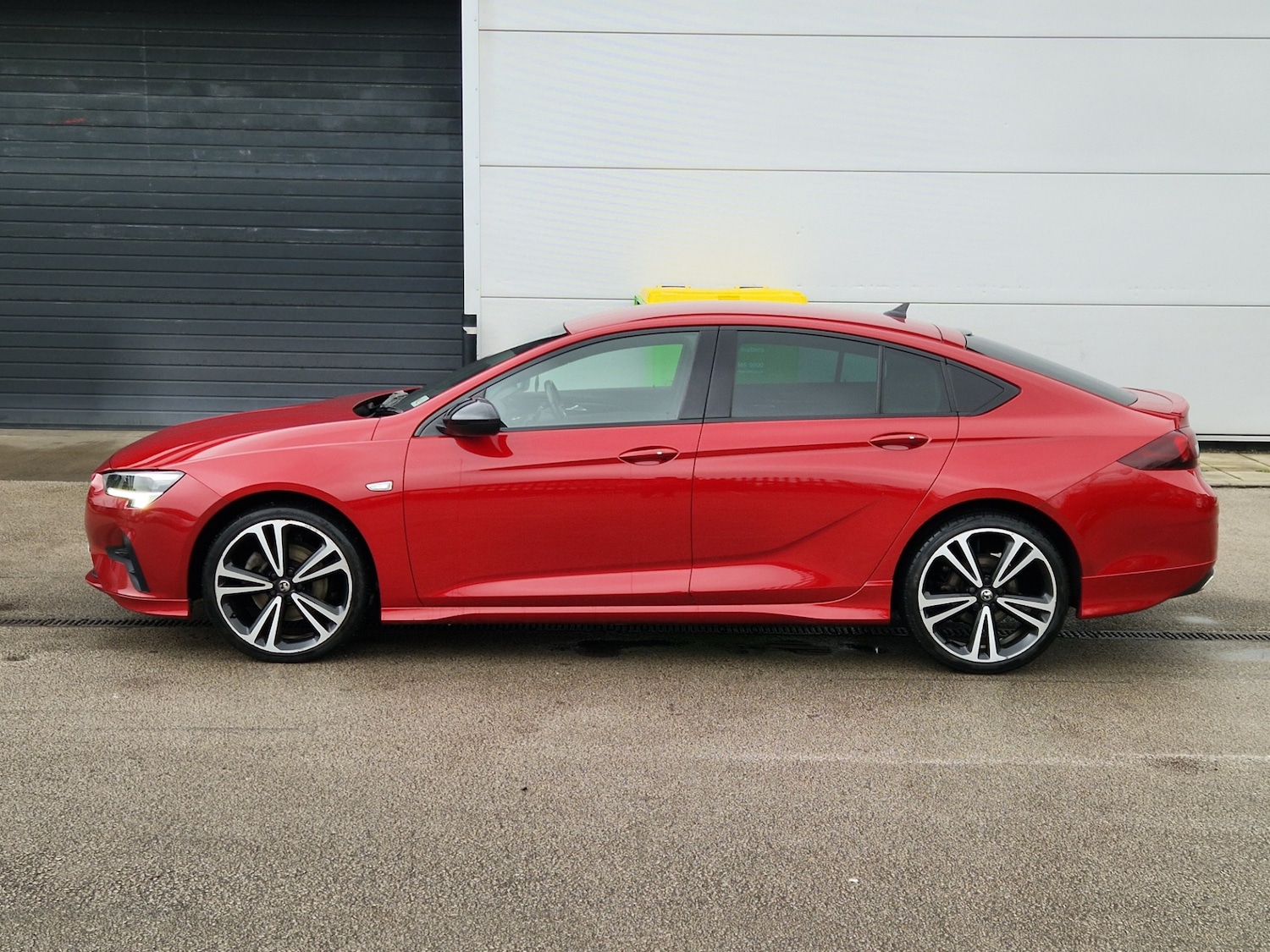 Used Vauxhall Insignia 2022 for sale - 77492557: Photo 4