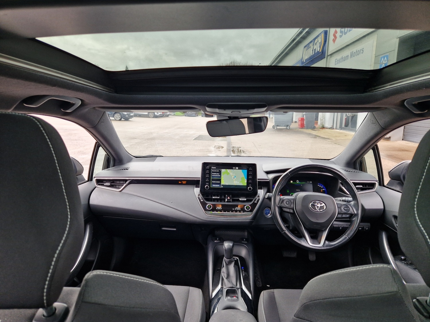 Used Toyota Corolla 2019 for sale - 76599479: Photo 37