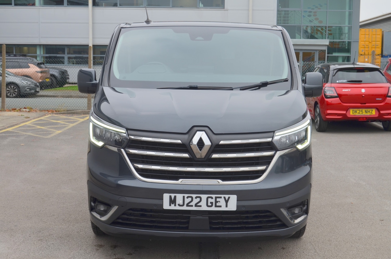 Used Renault Trafic 2022 for sale - 76330955: Photo 2