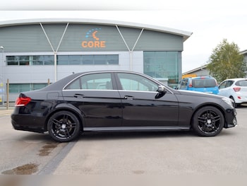 Used Mercedes-Benz E Class 2013 for sale - 76330888: Photo 3