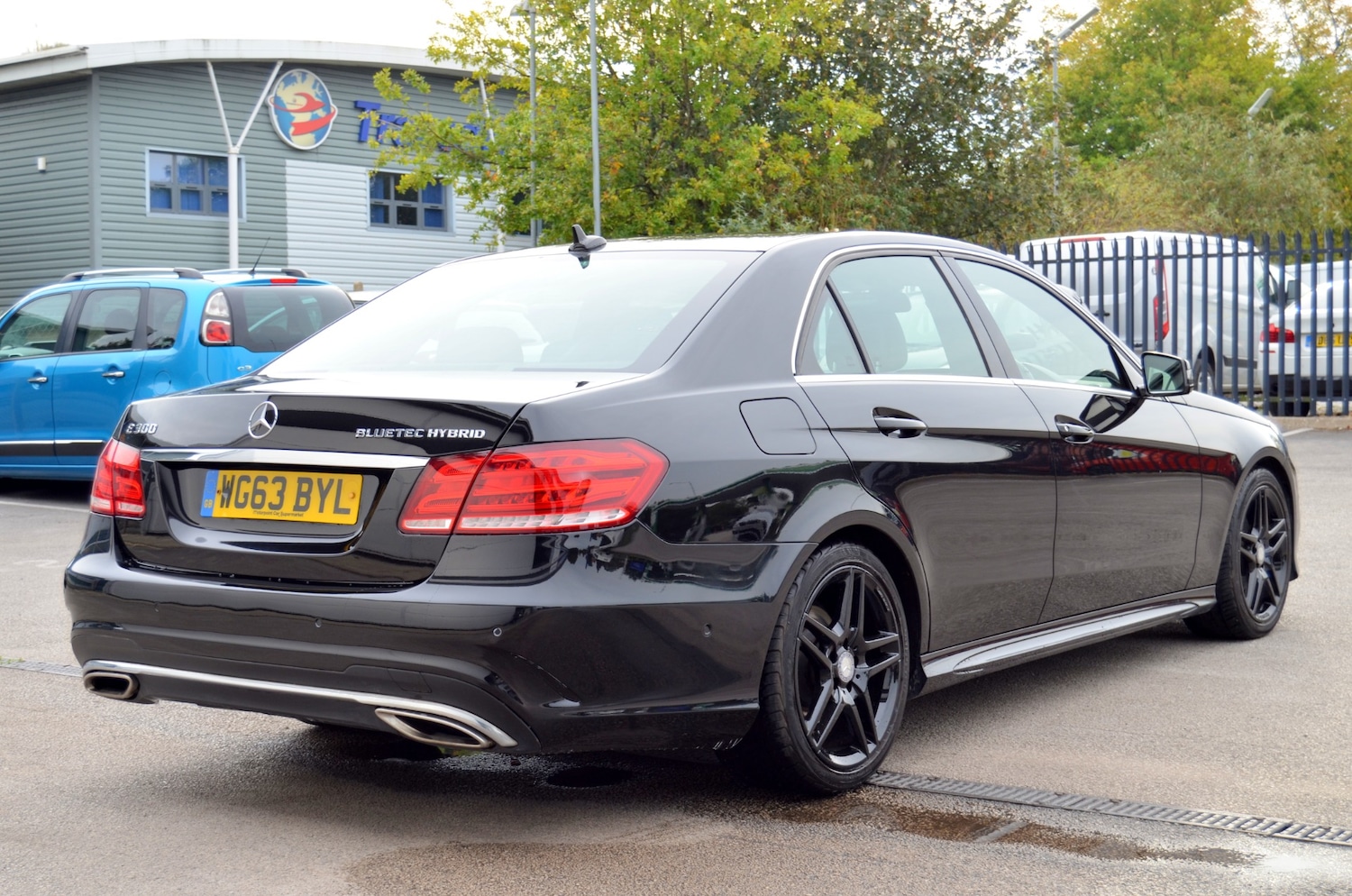 Used Mercedes-Benz E Class 2013 for sale - 76330888: Photo 4