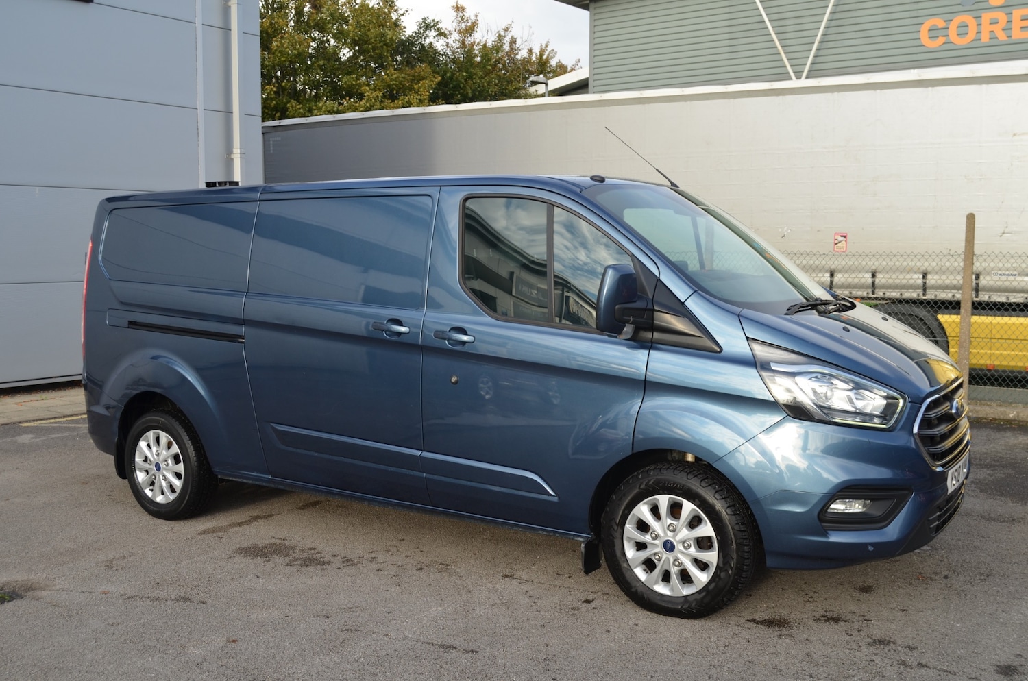 Used Ford Transit Custom 2018 for sale - 76330371: Photo 3