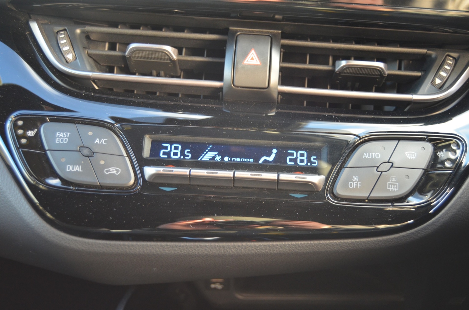 Used Toyota C-HR 2021 for sale - 76343029: Photo 27