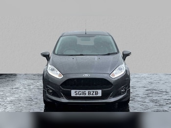 Used Ford Fiesta 2016 for sale - 76113420: Photo 2