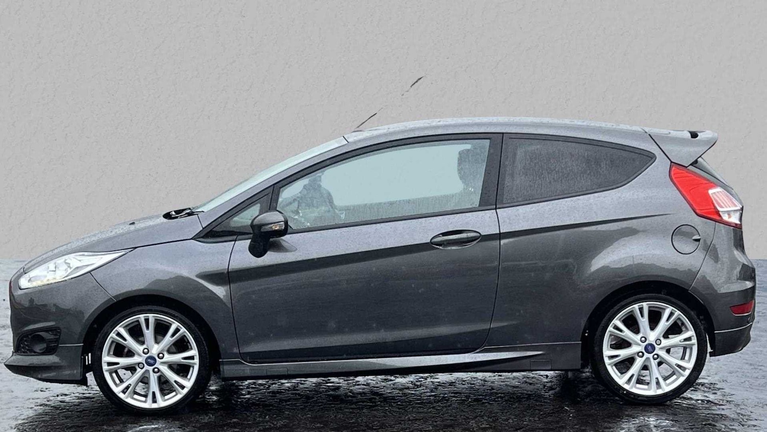 Used Ford Fiesta 2016 for sale - 76113420: Photo 4