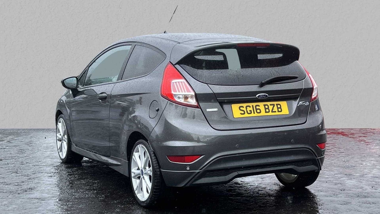 Used Ford Fiesta 2016 for sale - 76113420: Photo 5