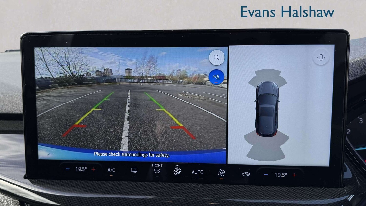 Used Ford Focus 2023 for sale - 77942871: Photo 15